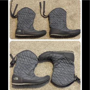 The NorthFace Thermoball Roll-Down Winter Boots Womens Sz:11 Excellent Condition